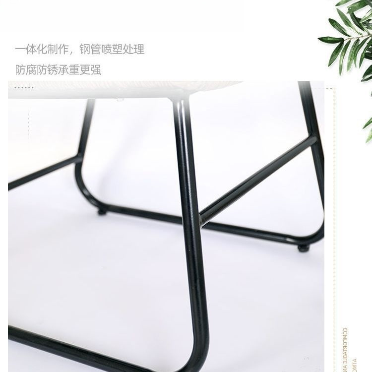 Balcony small table and chair  - Coffee Tea Garden recension och pris